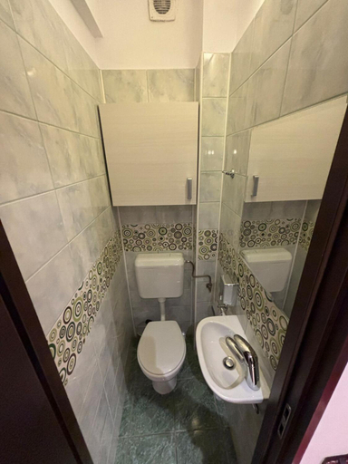 Bathroom 3, Conta Apartment, Municipiul Bucuresti