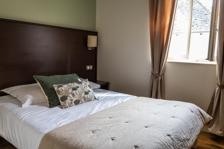 Bedroom 3, Le clos aux roses, Indre-et-Loire