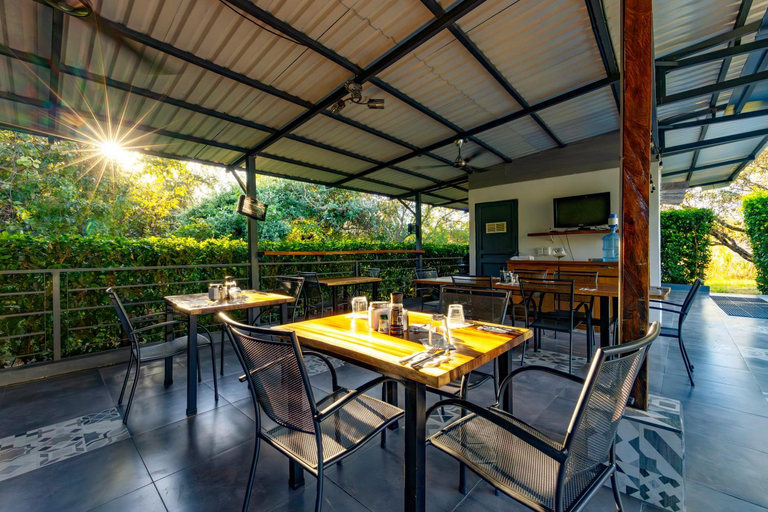 Food & Drinks, Amazilia Guesthouse, Liberia