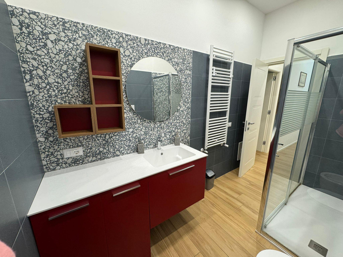 Bathroom 3, Casa Bellusci, Salerno