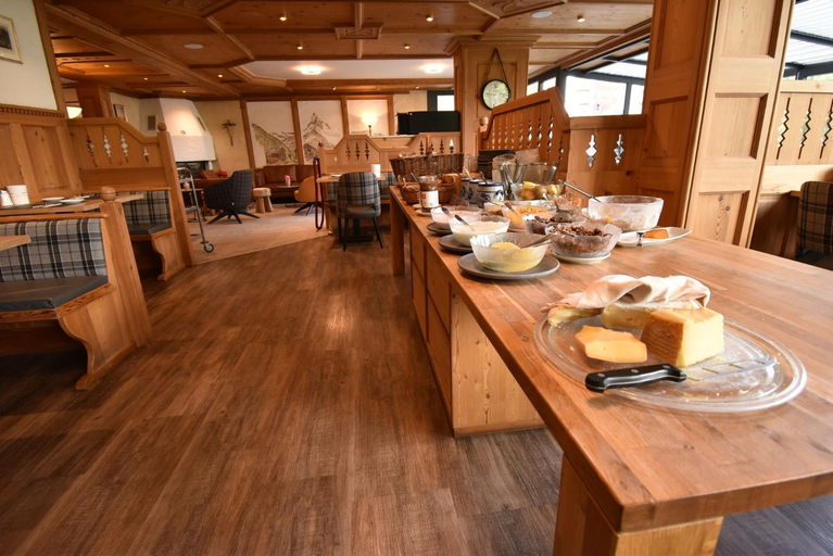Food & Drinks 5, Matterhornblick, Visp