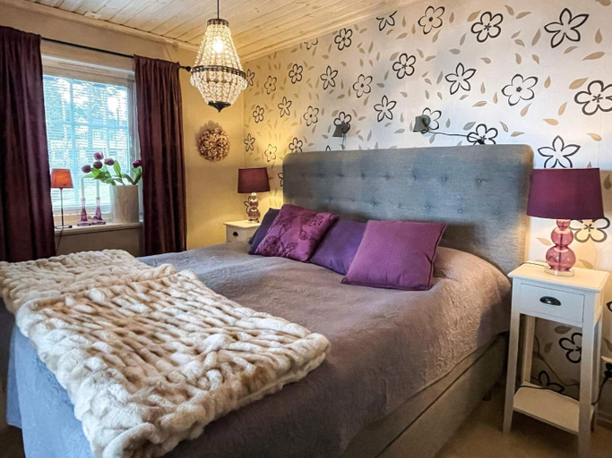 Bedroom 2, person holiday home in SODERKOPING, Söderköping