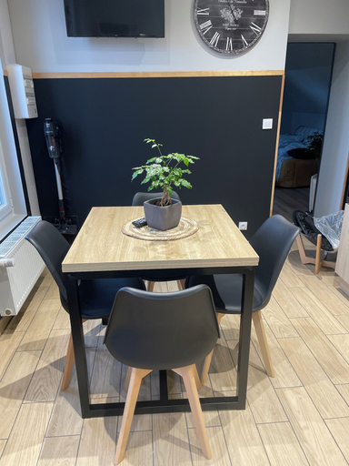 Dining 3, L'Escale Féerique, Yonne