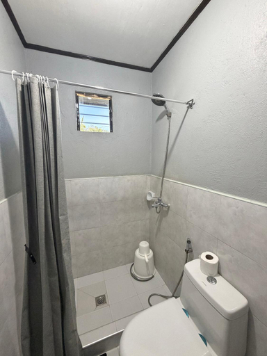 Bathroom 3, Zara's Casa Rental, San Juan