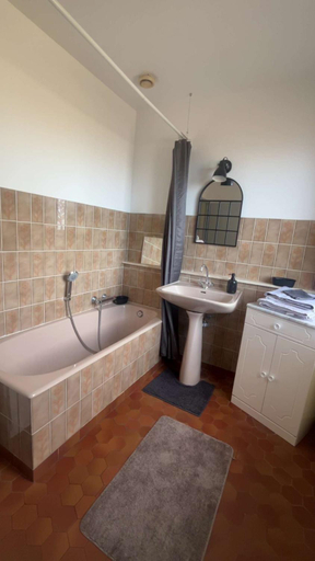Bathroom, Nuit a la campagne, Moselle