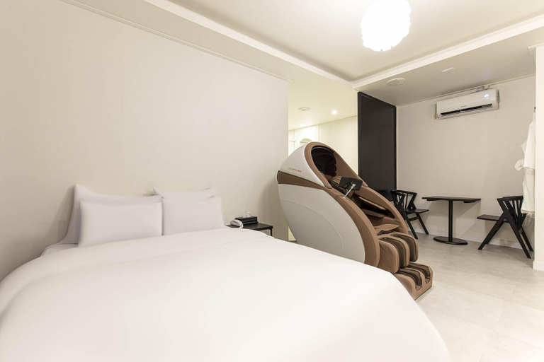Bedroom 4, Iro Hotel Wolgot, Siheung