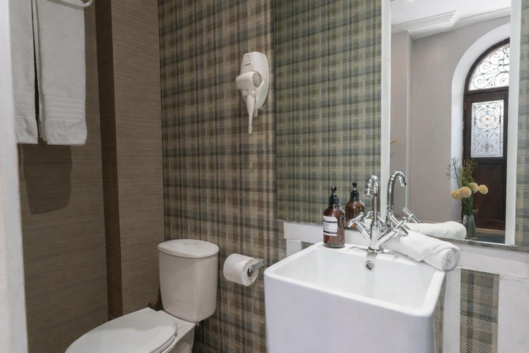 Bathroom 4, AmazINN Places Rooftop and Jacuzzi, Panamá