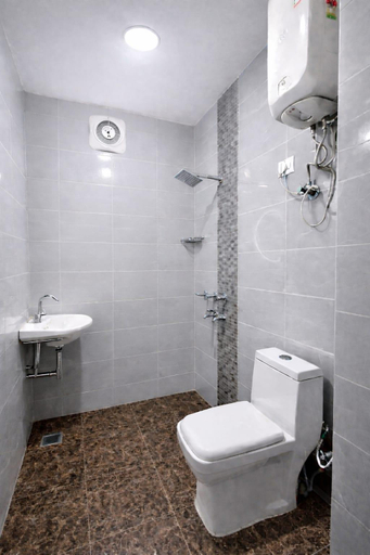 Bathroom 4, ATLAS INN NEAR IGI AIRPORT, Delhi