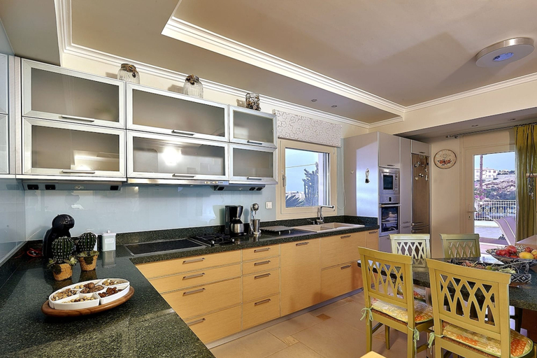 Room 3, Sunny Dreams Villa With Private Pool, Crete