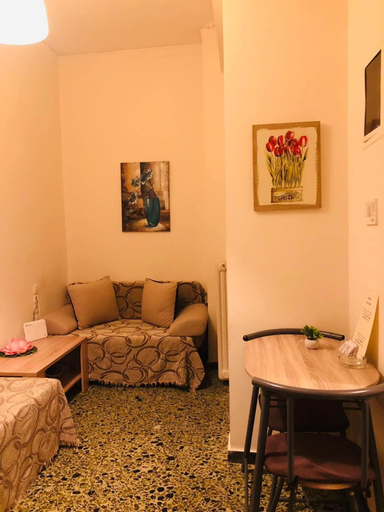 Room 5, 9 Ariadni s Apartment 4 Herakleion, Crete