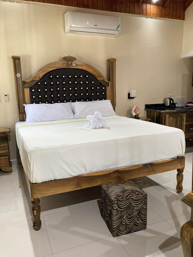 Bedroom 3, Yoga Dreams Negril
