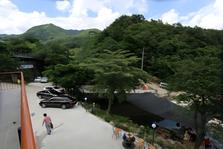 Others 5, Gwangyang Banwol Sanjang, Gwangyang