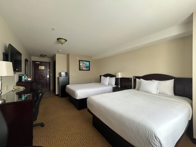 Bedroom 2, Days Inn by Wyndham Athabasca, Division No. 13