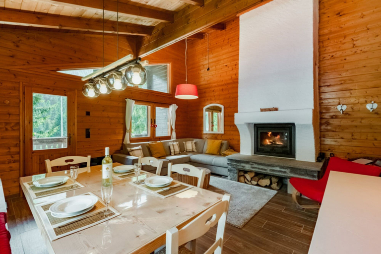 Dining room, Chalet Soleada, Moësa