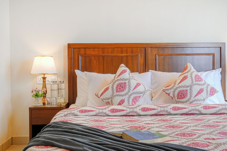 Room 3, Elivaas Konifer Greyvine Hillside 9 BHK, Solan