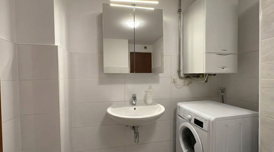 Bathroom 2, Beautiful 1BR Apartment Near Prater Park, Wien