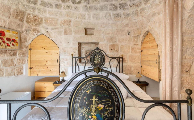 Room 4, 1790 B B Mariano - Camera Matrimoniale in Trullo, Brindisi