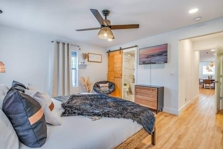 Room 4, Fox Garden-heated Pool-spa- Boho-downtown Beach, Broward