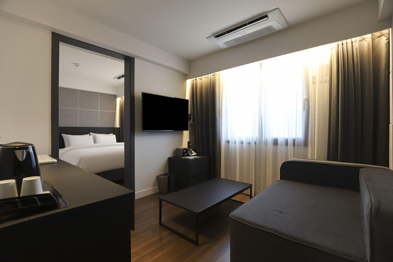 Bedroom 4, Moyen Hotel Sokcho, Sokcho