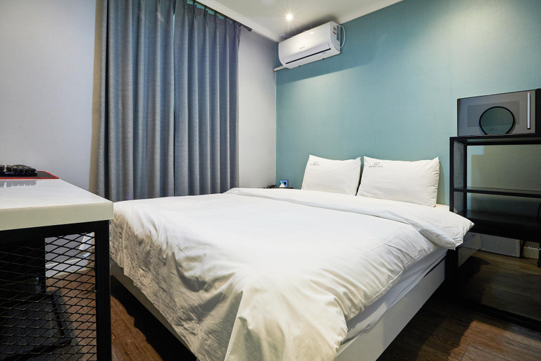 Bedroom 4, Gwangmyeong G7