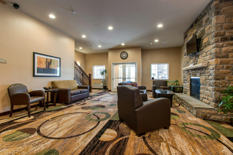Public Area, Cobblestone Inn - Holyoke, Phillips