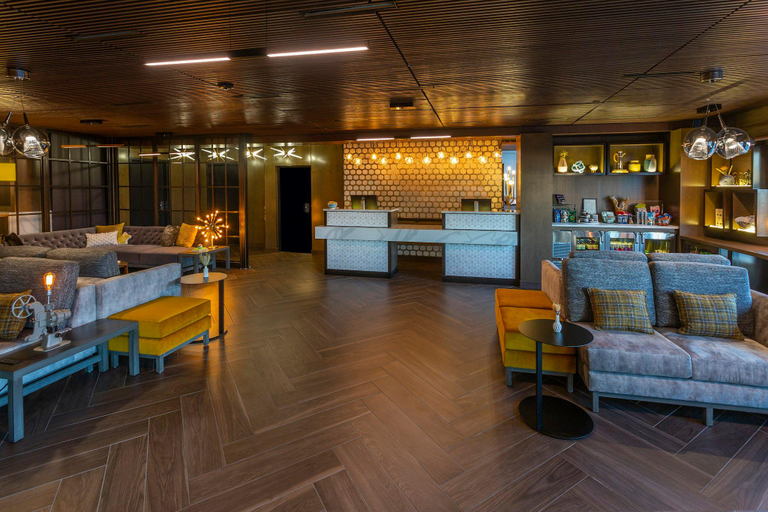 Food & Drinks 5, Silver Cloud Hotel - Portland, Multnomah