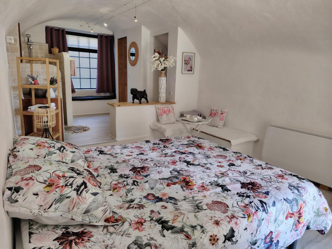 Bedroom, L'ACCALMIE, Gard