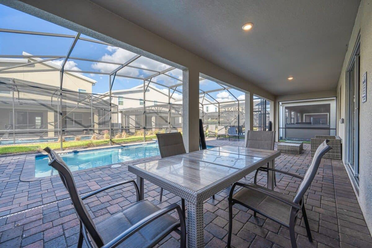 Food & Drinks, Family Paradise, Space, Themed, Perfect Location, Osceola