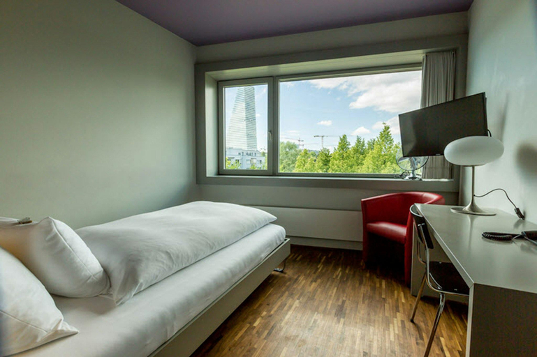 Bedroom 3, Dasbreitehotel am Rhein, Arlesheim