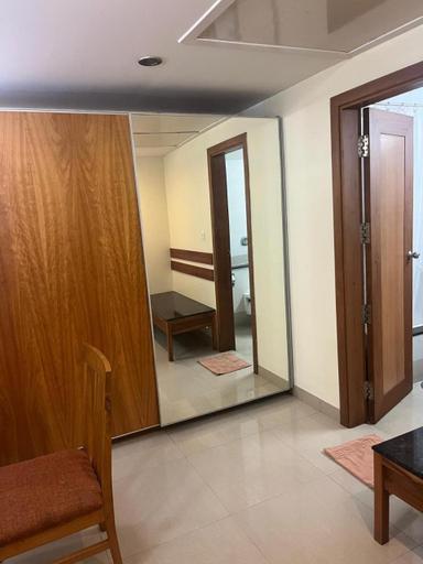 Others 5, Hotel Western Gatz, Theni