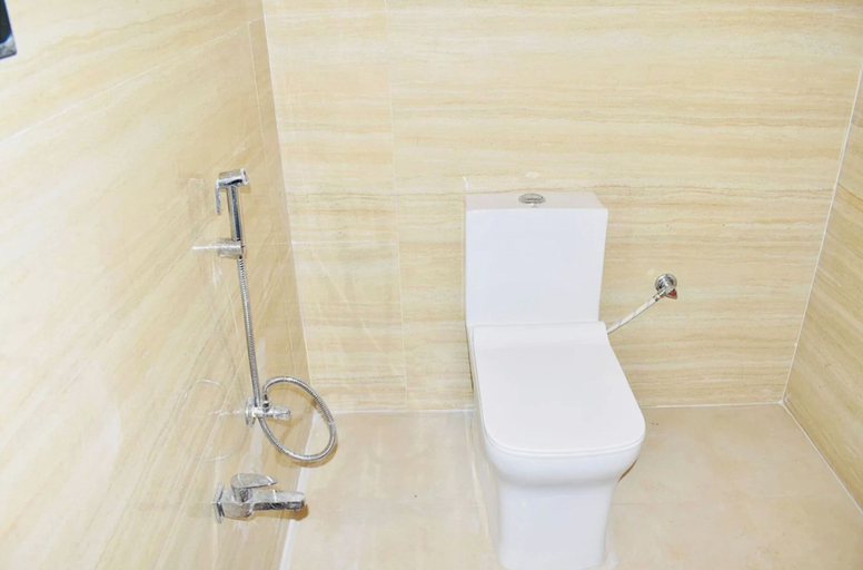 Bathroom, Hotel Shivay Near Vishwanath Temple, Varanasi