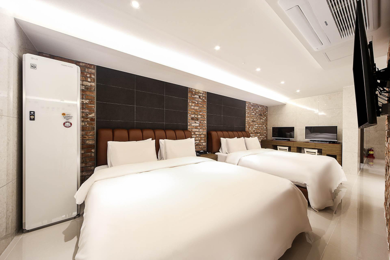 Bedroom 2, Ulsan Jinjangdong Hotel Ground 7, Buk