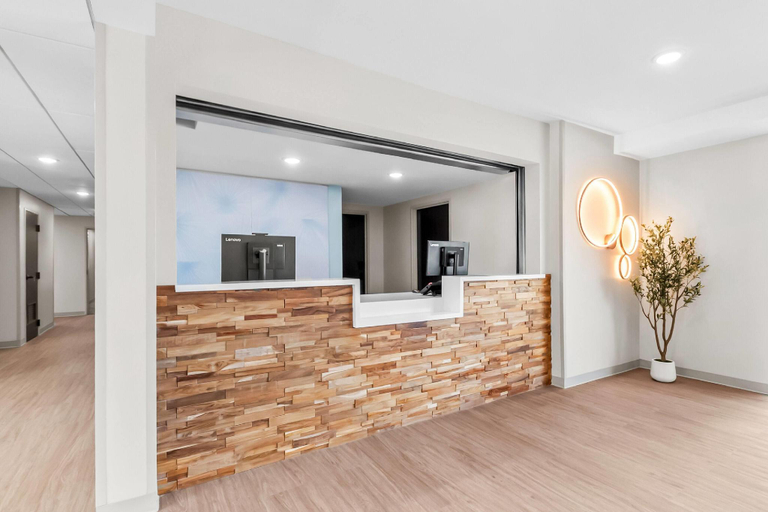 Public Area 2, Echo Suites Sterling, Loudoun