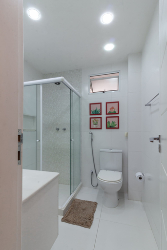 Room 2, 10-min Walk to Copacabana Beach Stc302, Rio de Janeiro