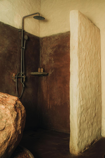 Bathroom, Arawe Retreat, Ella