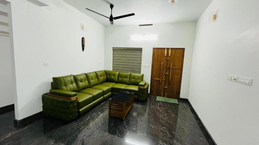 Public Area 3, Dutch Heaven, Ernakulam