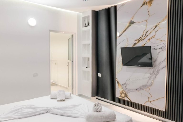 Room 4, Vila Myrtaj, Sarandës