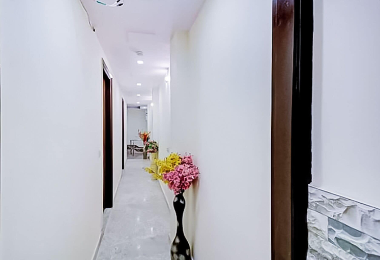 Others 4, Roomshala 035 Premium Inn Noida Sec 15, Gautam Buddha Nagar