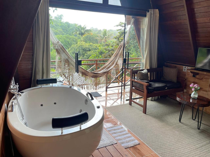 Bathroom 3, Estancia dos Passaros, Guaramiranga