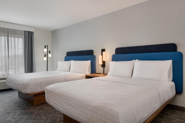 Bedroom 4, Hampton Inn Detroit/Southgate, Wayne