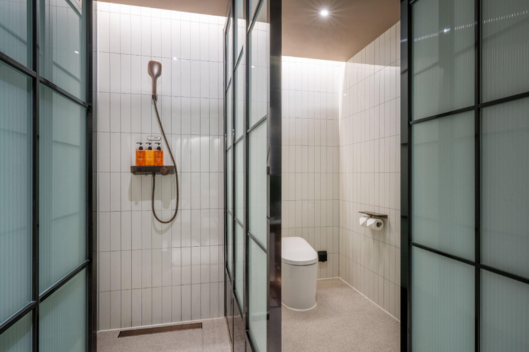 Bathroom, Orange Hotel Sanhe Yanjiao, Langfang