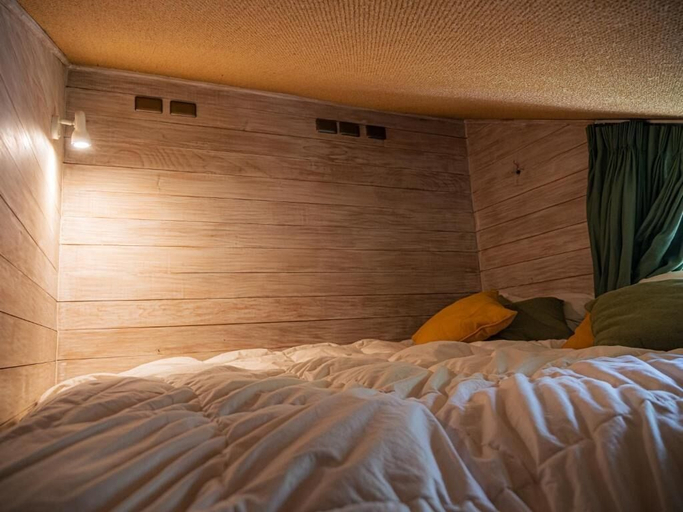 Room 2, Refugio Zerando, Cordillera