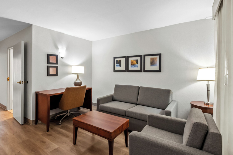 Others 5, Comfort Suites Near Potomac Mills, Prince William