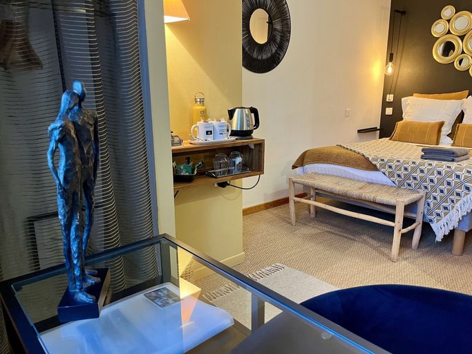 Bedroom 4, Logis de La Brumanderie, Charente-Maritime