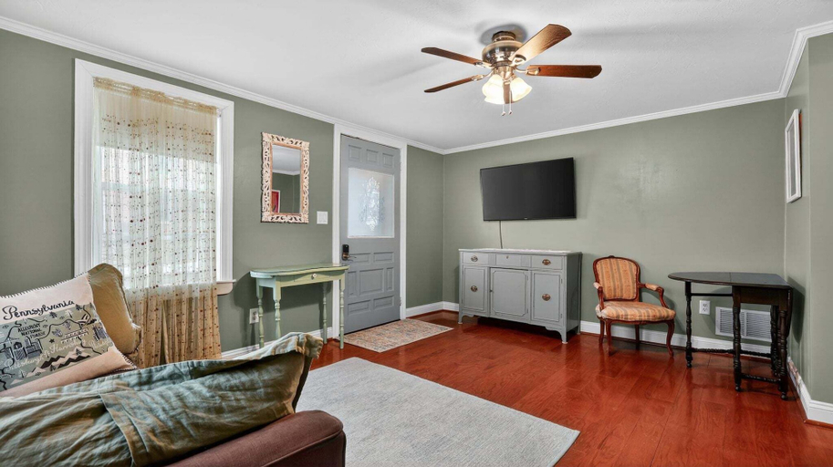 Living area 4, Liberty Suite 1 Bedroom Apts, Adams