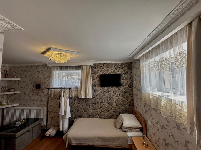 Bedroom 2, Guest House Elguja Qushashvili, Kazbegi
