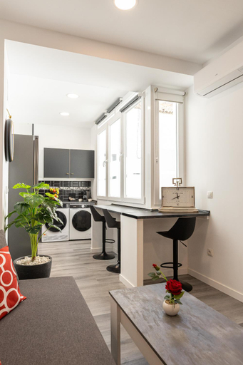2, Evalia Rooms, Valencia