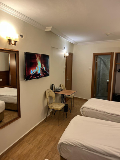 Bedroom 4, Hotel Rio, Fatih
