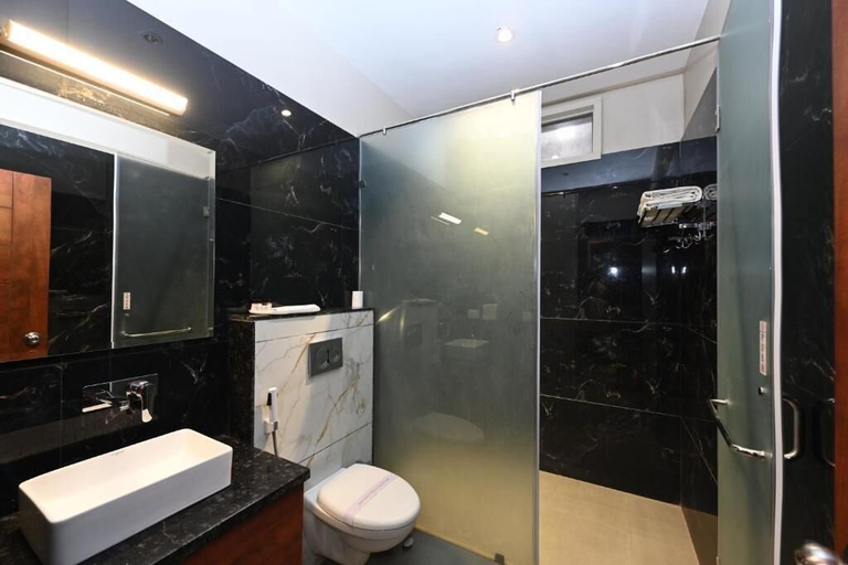 Bathroom 3, THE GANGA RESORT, Bikaner
