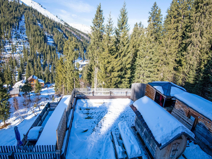 Sport & Beauty 2, Chalet in Hochfugen near Ski Slopes, Schwaz